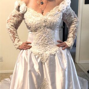 90’s style wedding dress